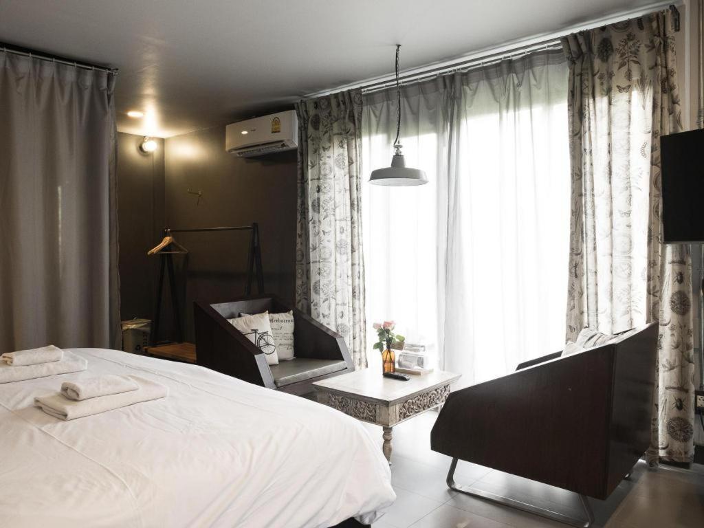 Pyur Otel チエンマイ エクステリア 写真